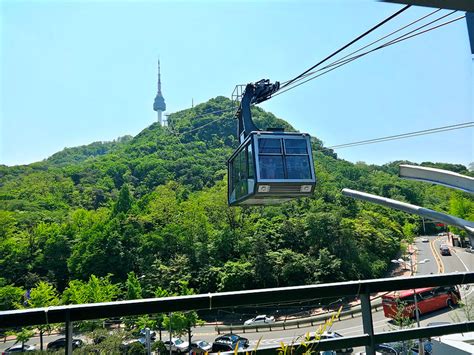 남산 케이블카, 도시의 숨결과 함께하는 순간